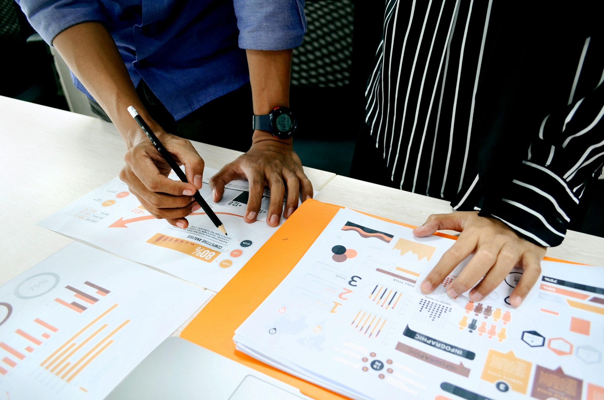 Sales Intelligence Data: What “Issues Detected” Means in CRM